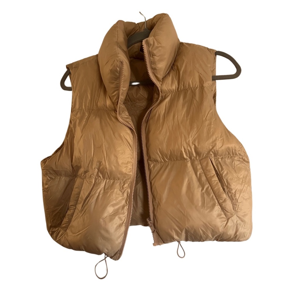 Cropped Puffer Vest